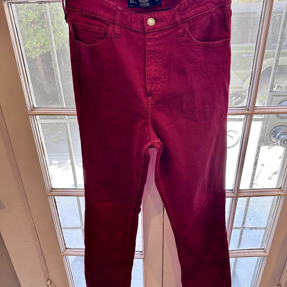 Hollister Burgundy High-Rise Jeans